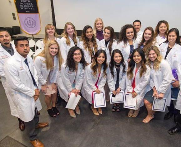 Dental Hygiene pinning ceremony